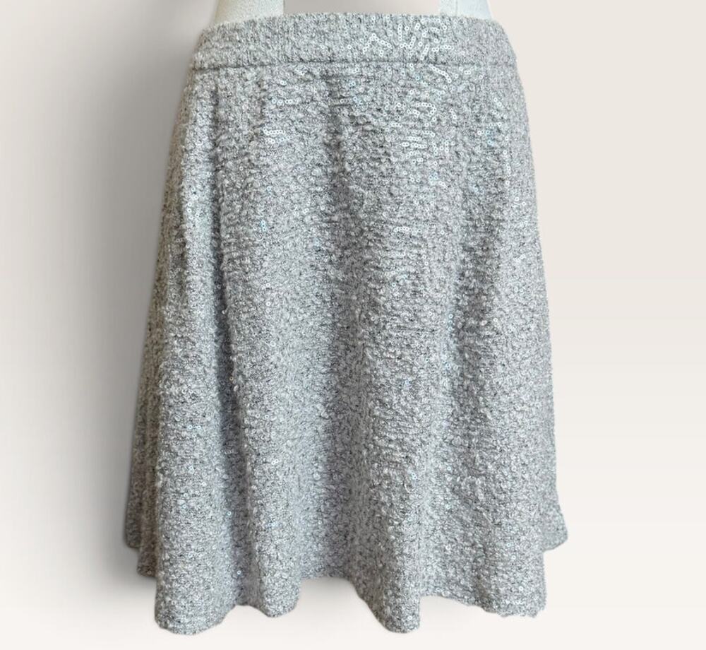 Alice + Olivia Silver Sequin Boucle A-Line Skirt Size 8 Pleated Party Holiday